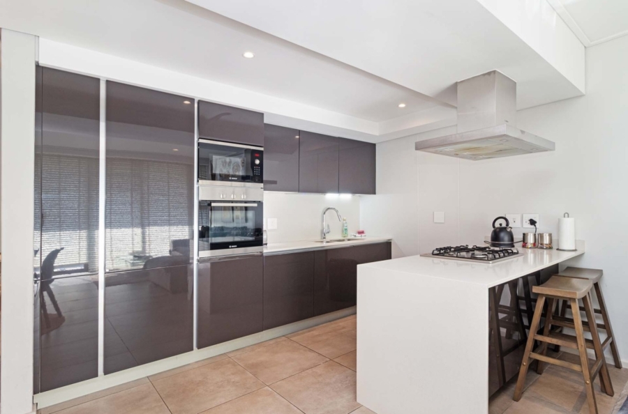 1 Bedroom Property for Sale in Green Point Western Cape